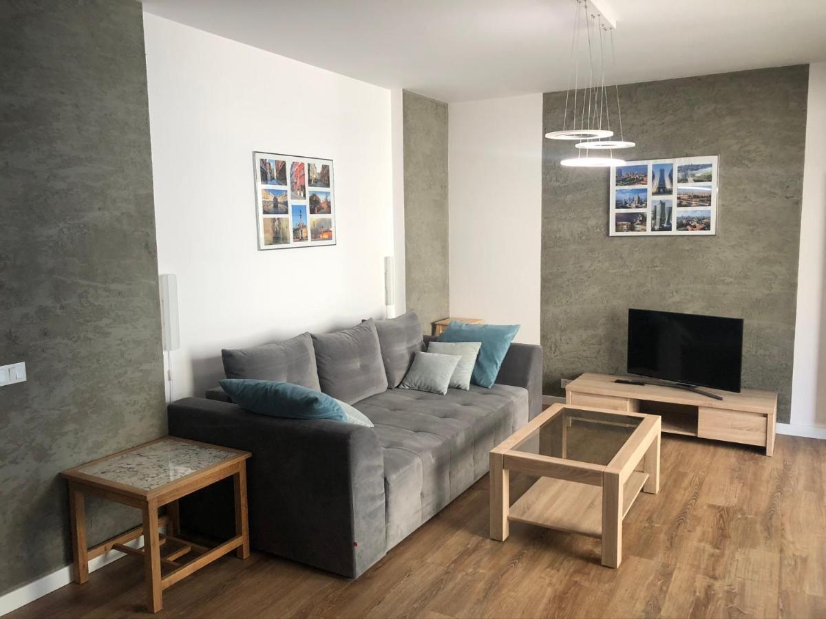 Lirowa Apartament *