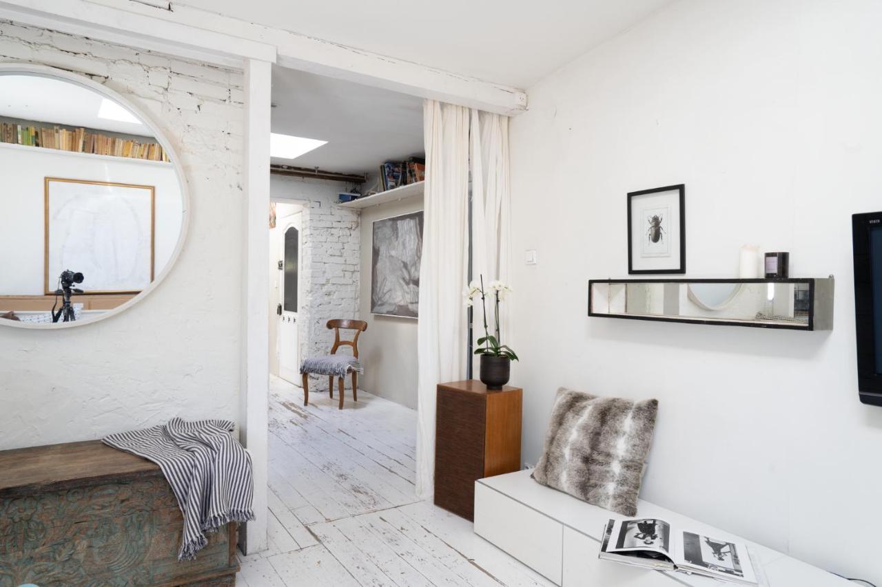 White Loft Stare Bielany Vintage Slow Warsaw