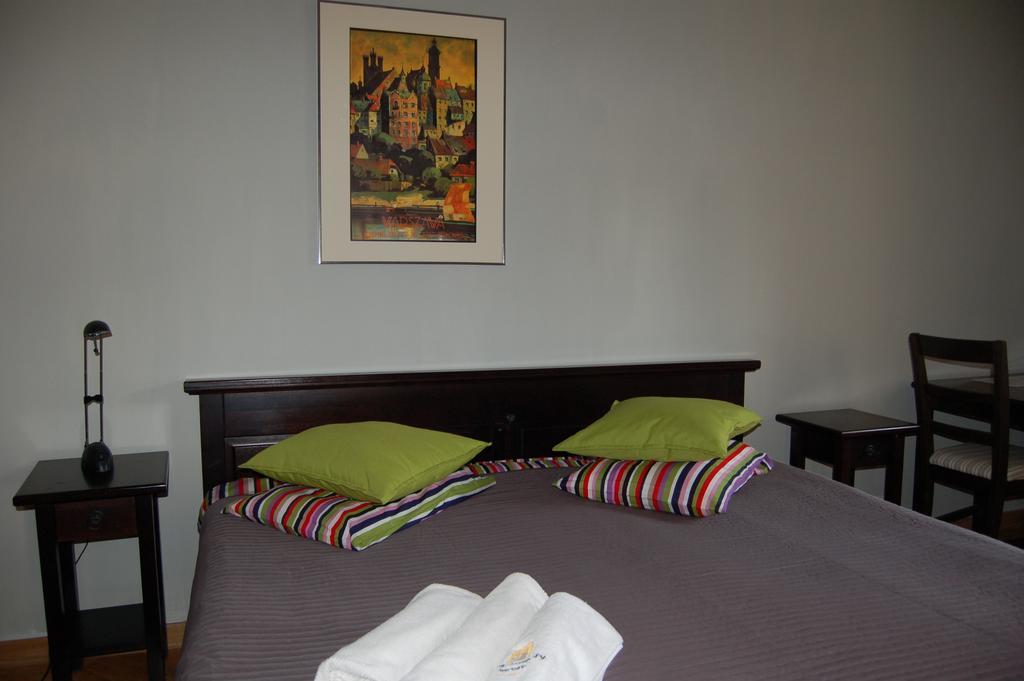 Apartment Miodowa Old Town