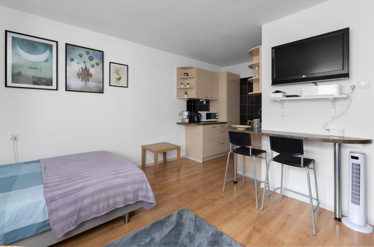 Central Zlota Apartment