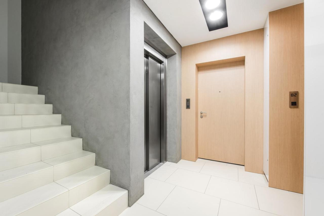 Apartment Superapart Rydygiera, Pet-friendly With Patio & Self Check-in