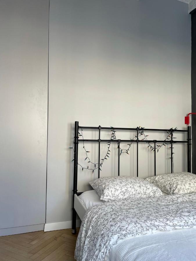 Grey Gucci Center Warschau