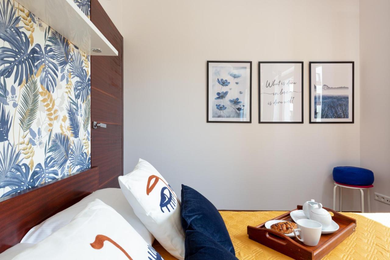 Căn hộ Spacious With A Hammock And Terrace By Renters Prestige *