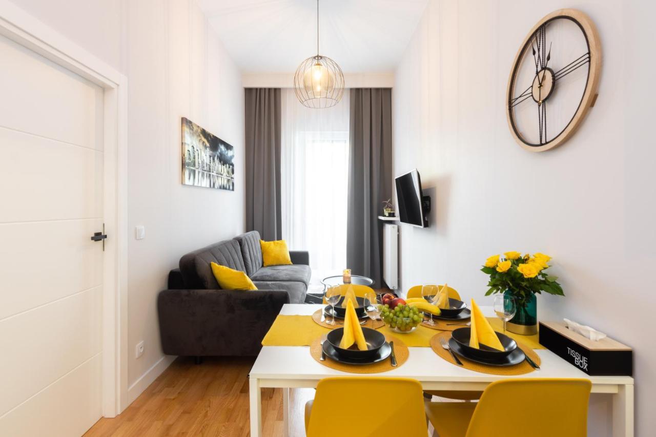 Apartment Millennium Express Lemon Warschau