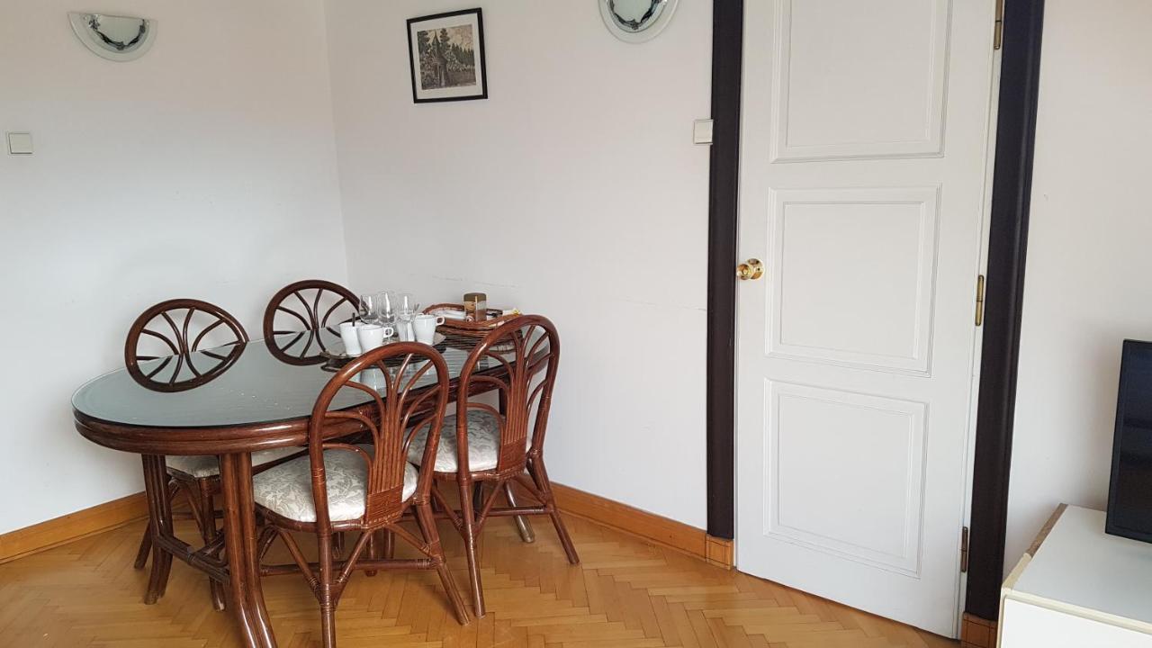 Hospedagem domiciliar Wood Stara Ochota Varsóvia