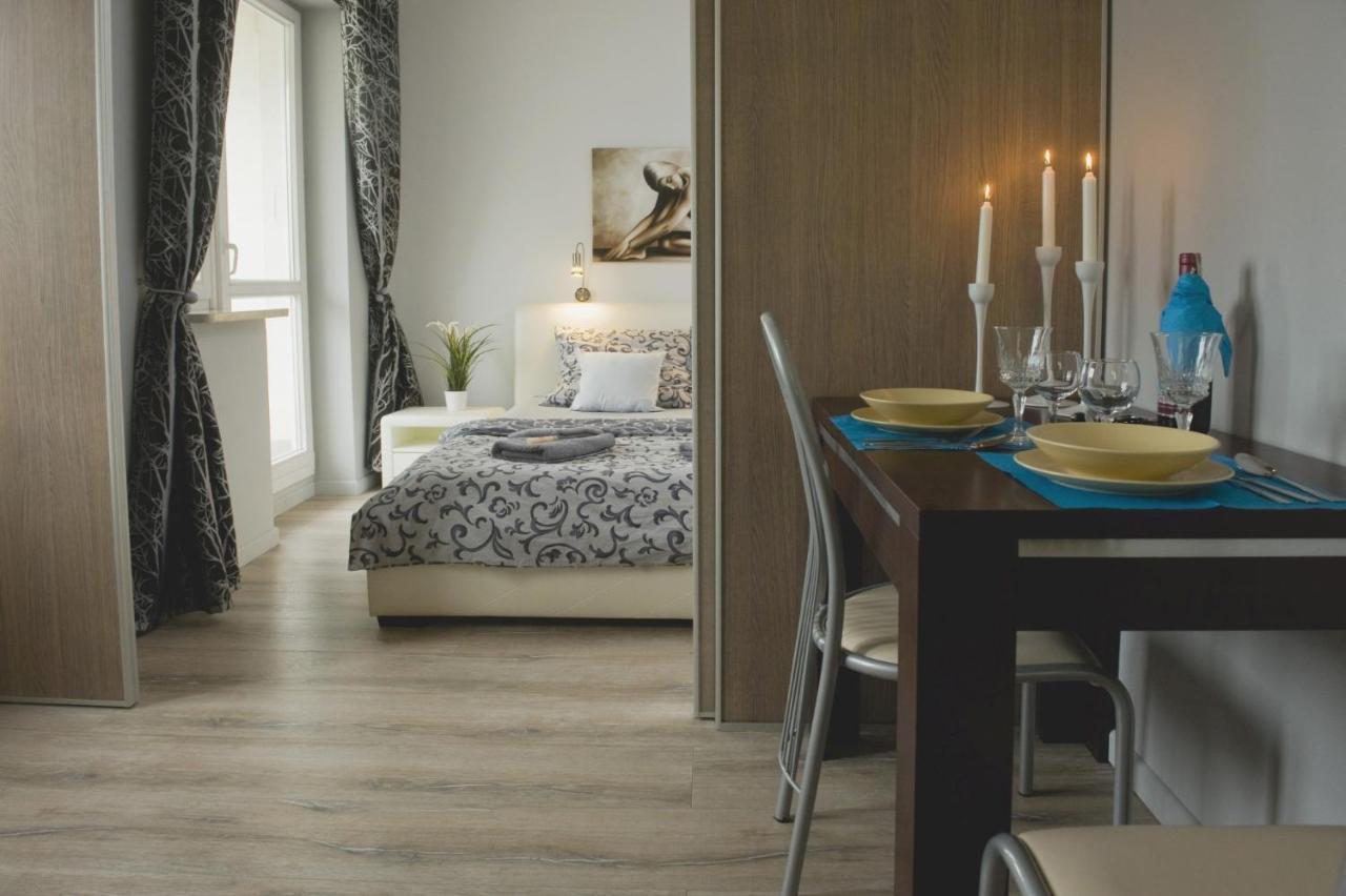 Nad Jeziorkiem Apartment Warsaw