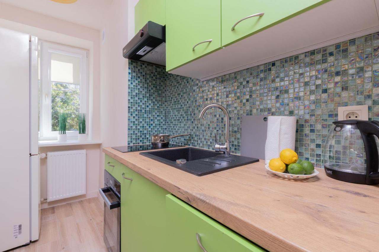 Mokotow Reytan By Renters *