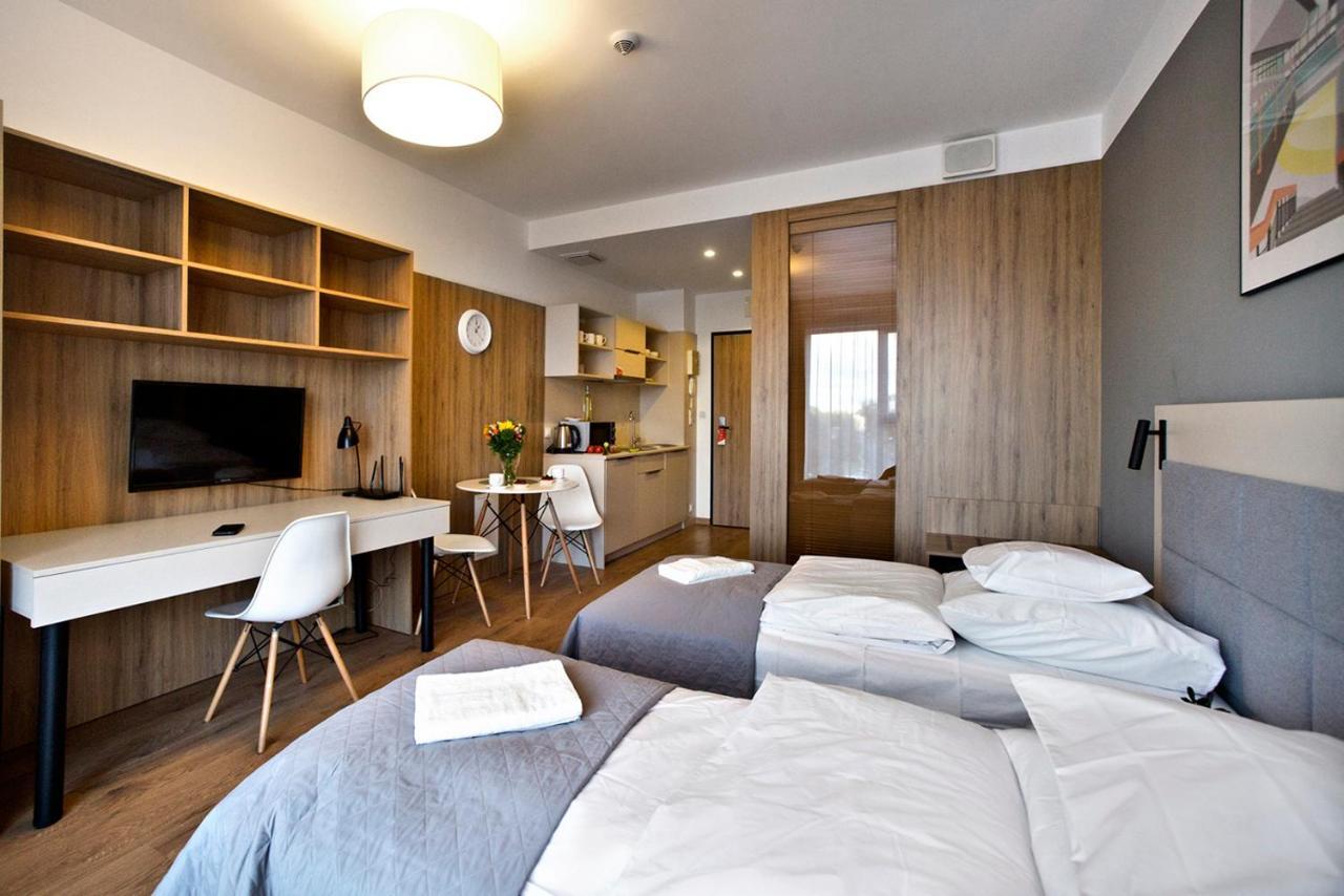 Wolska Serviced Apartamento