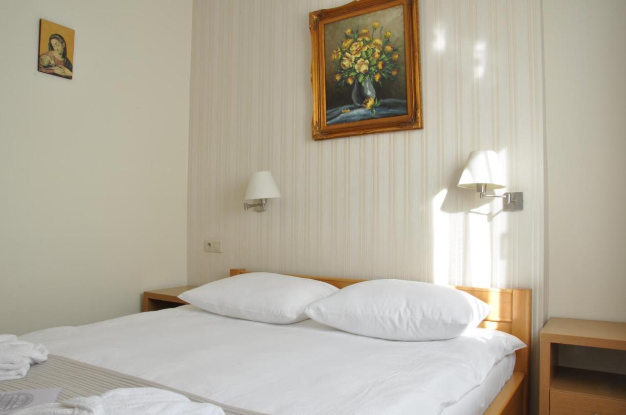Centrum Barnabitow 3* Warsaw