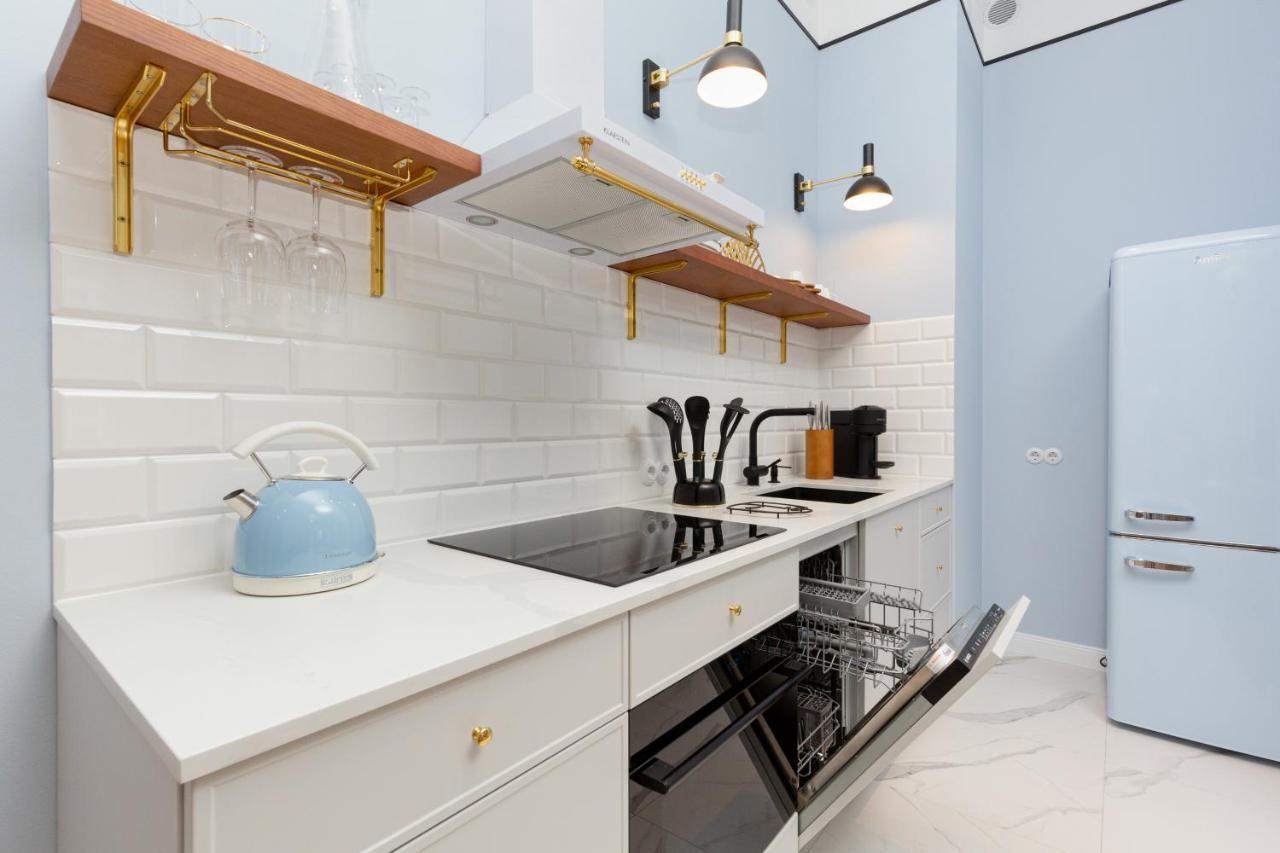 Lux Golden Praga Kepna By Renters Prestige * Warsaw