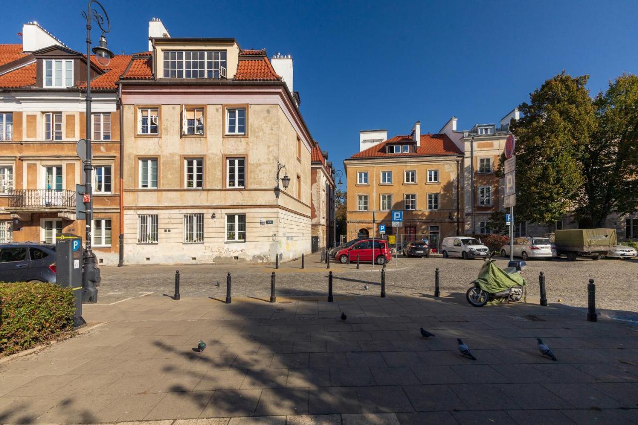 Old Town Velvet Studio Warsaw