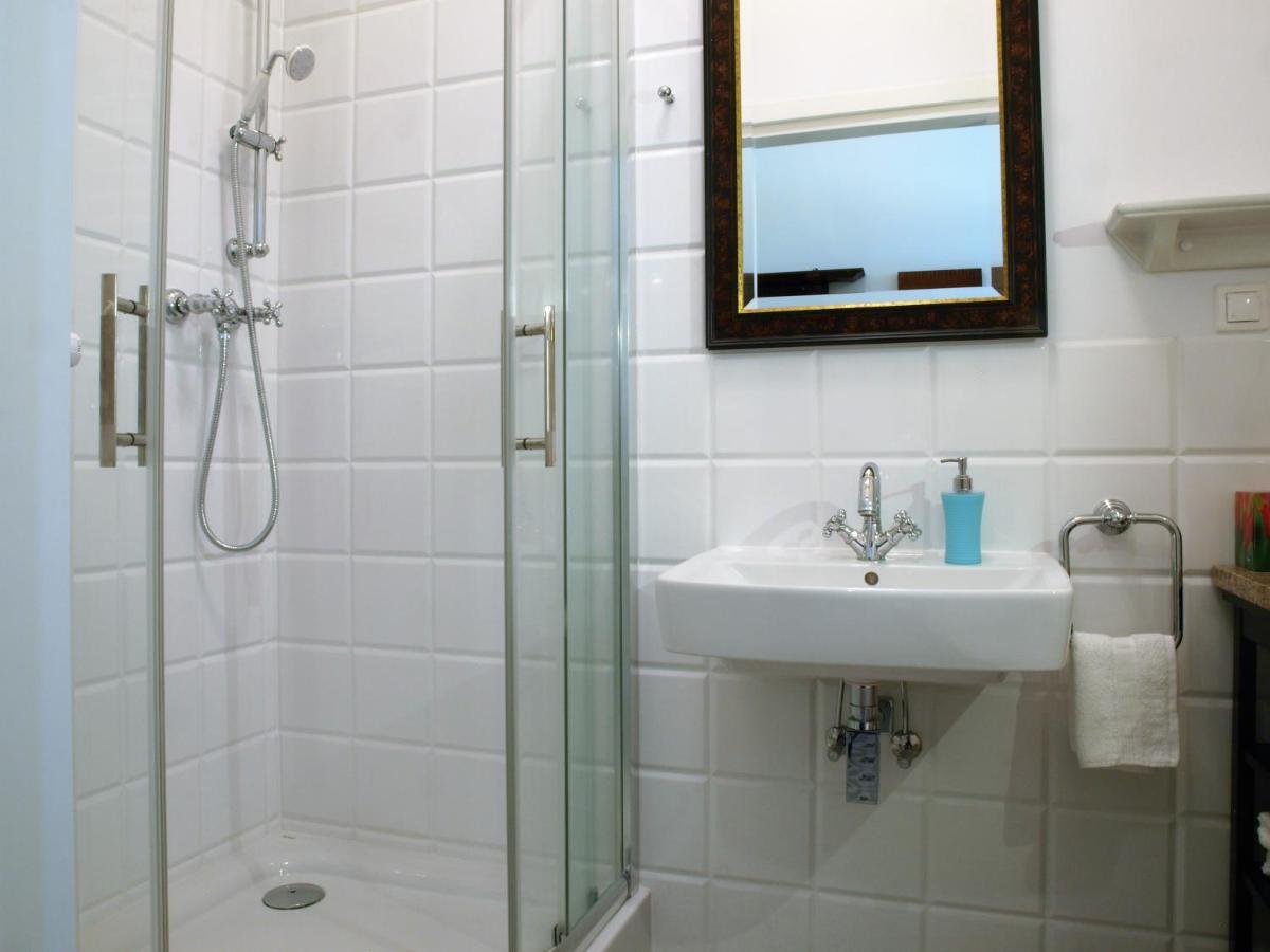 Apartment Metro Praga *