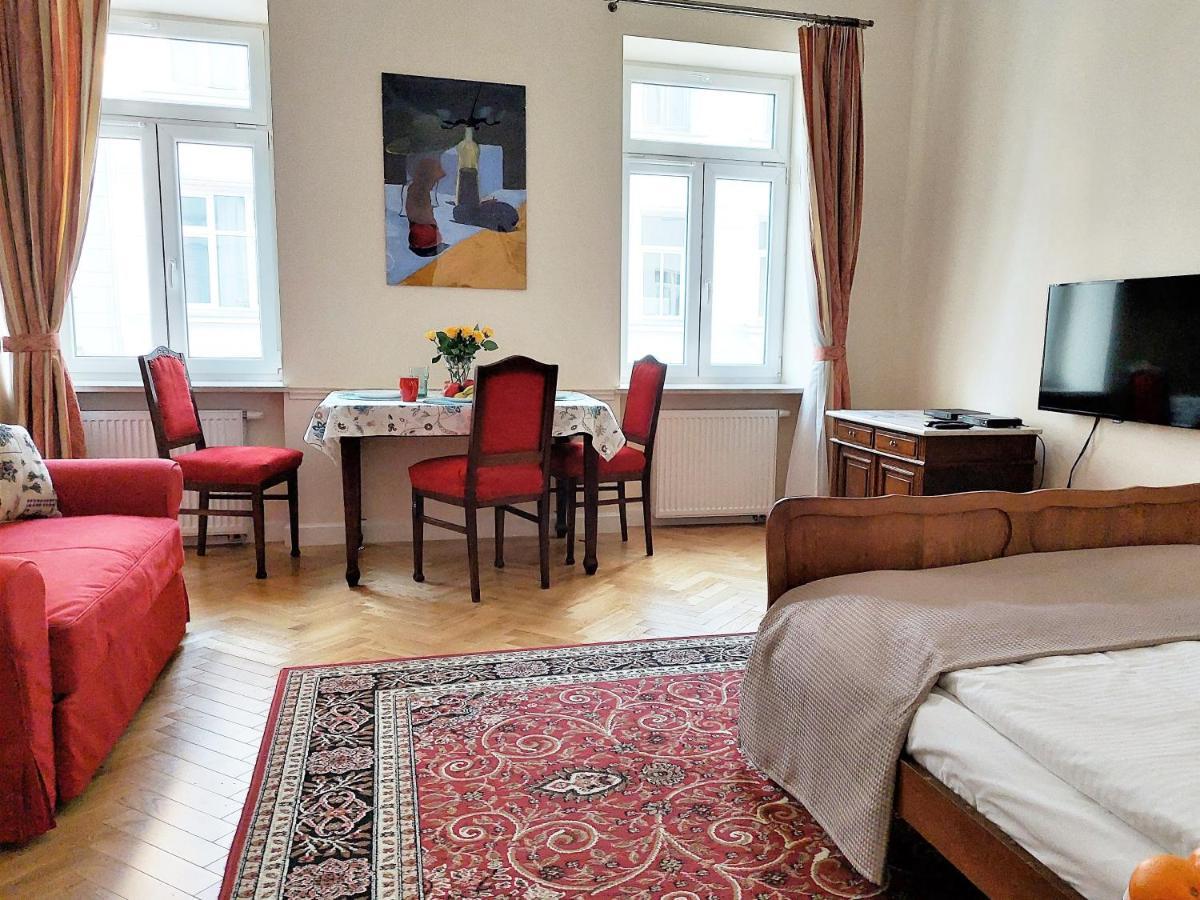 Metro Praga Apartment