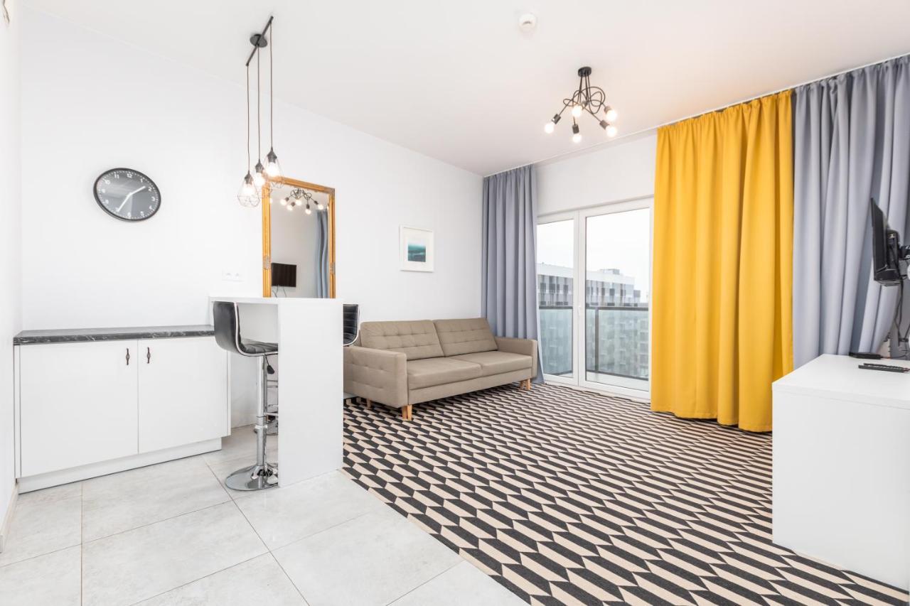 Prymasa Tysiaclecia 83a C - D By Homeprime Apartment