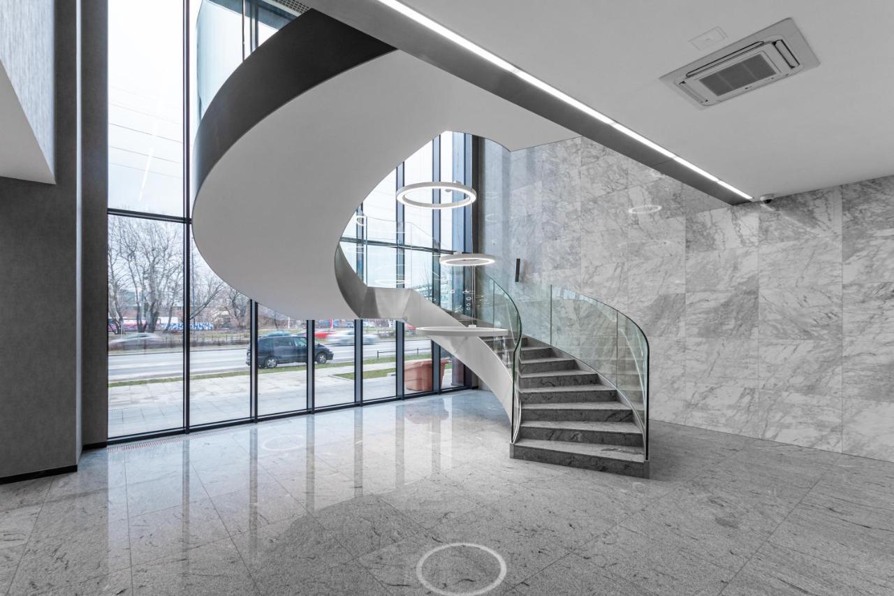 Apartment Prymasa Tysiaclecia 83a C - D By Homeprime Warsaw