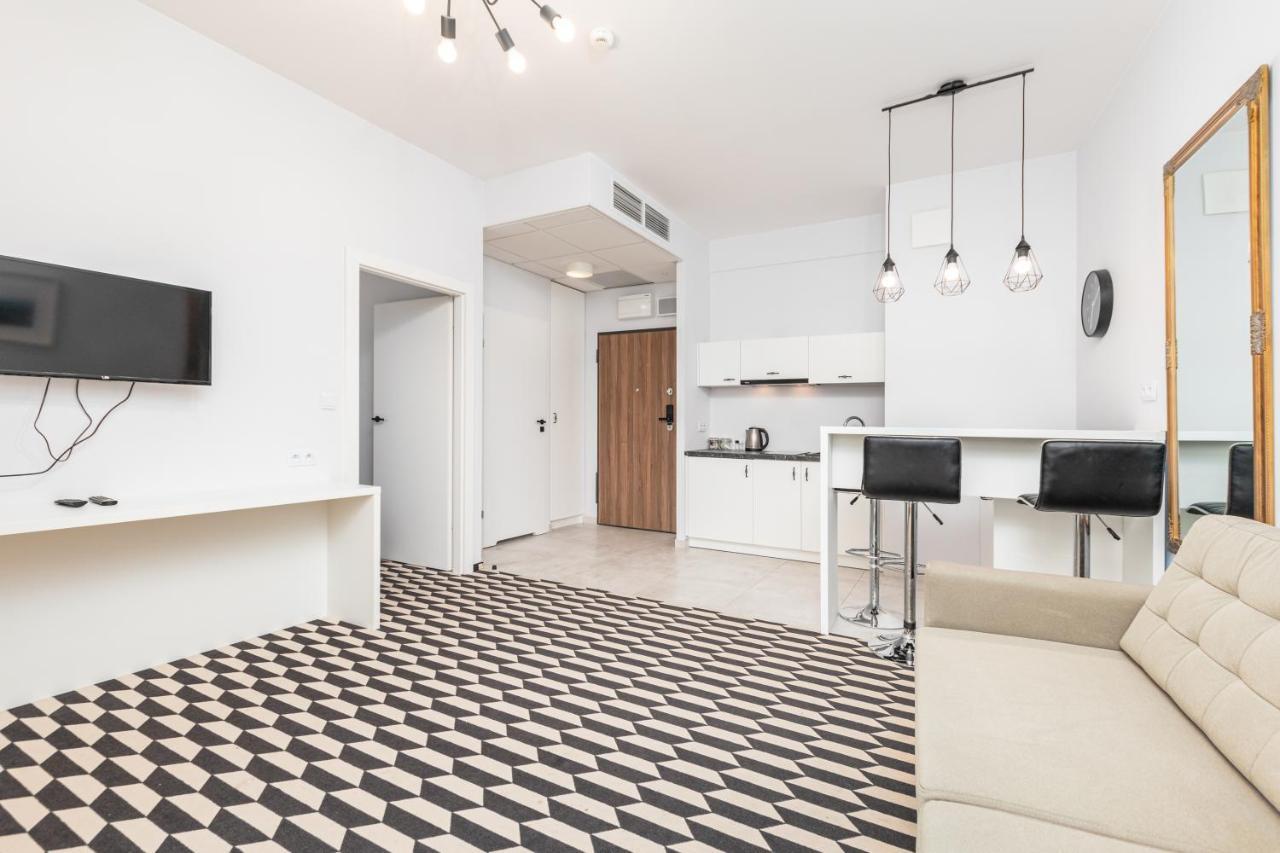 Prymasa Tysiaclecia 83a C - D By Homeprime * Warsaw