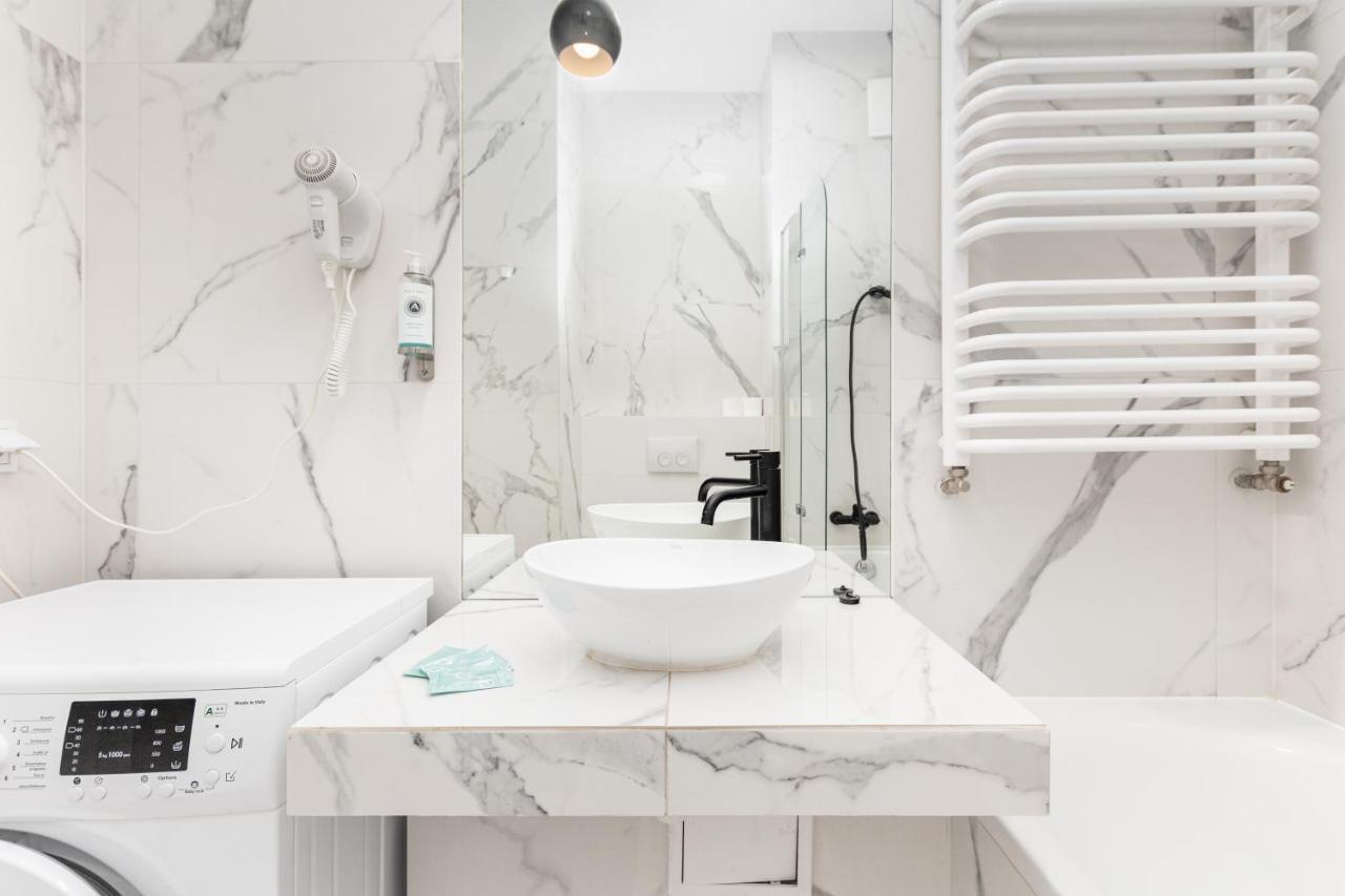 Prymasa Tysiaclecia 83a C - D By Homeprime Apartment Warsaw