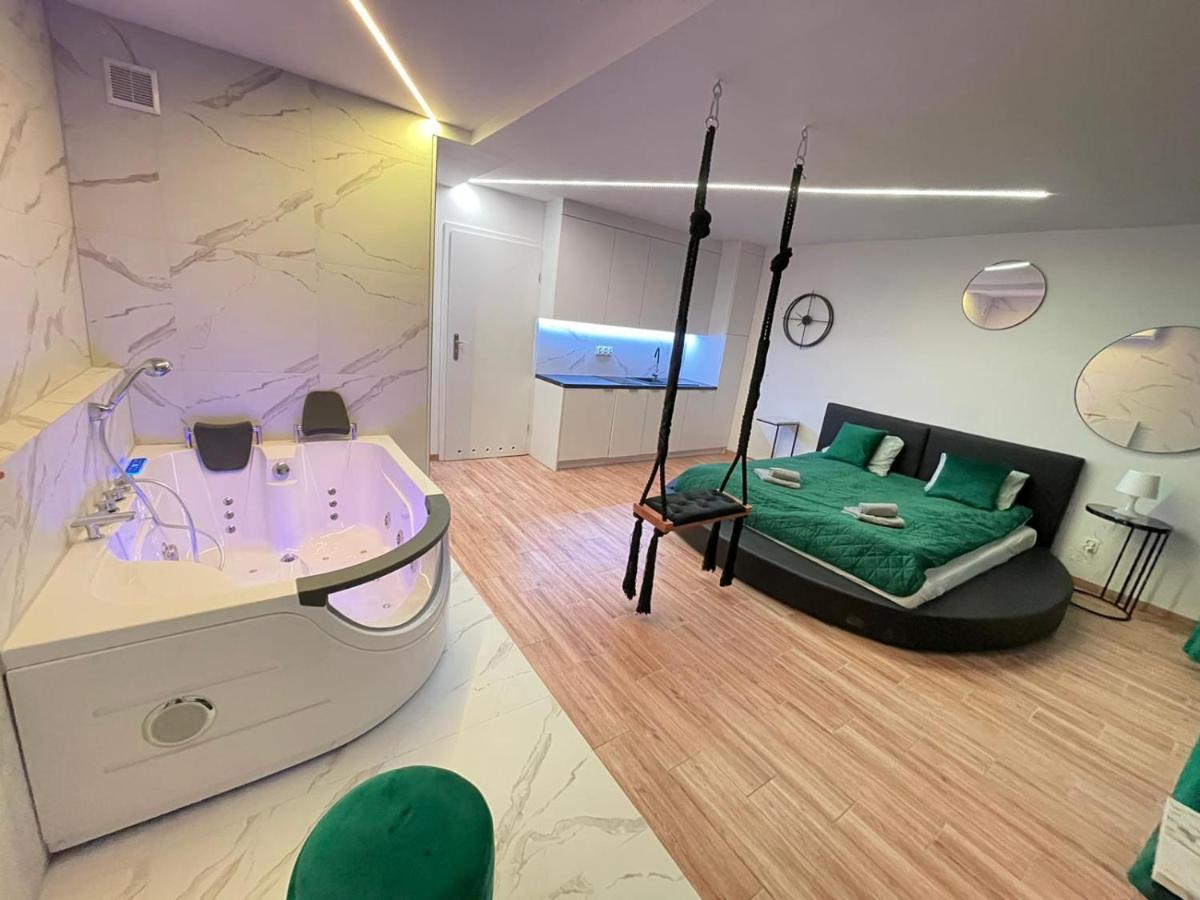 Yourapart Jacuzzi Przy Zamku Krolewskim *