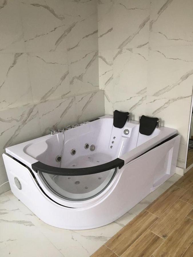 Apartment Yourapart Jacuzzi Przy Zamku Krolewskim Warsaw