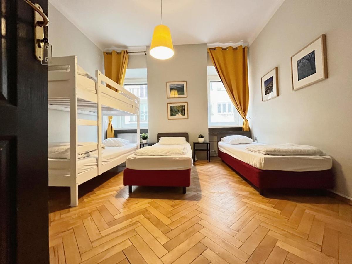 Helvetia - Private In Center And Old Town Albergue Varsóvia