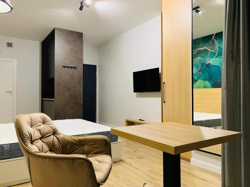 Apartment W *