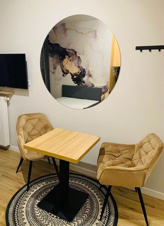 Apartment W