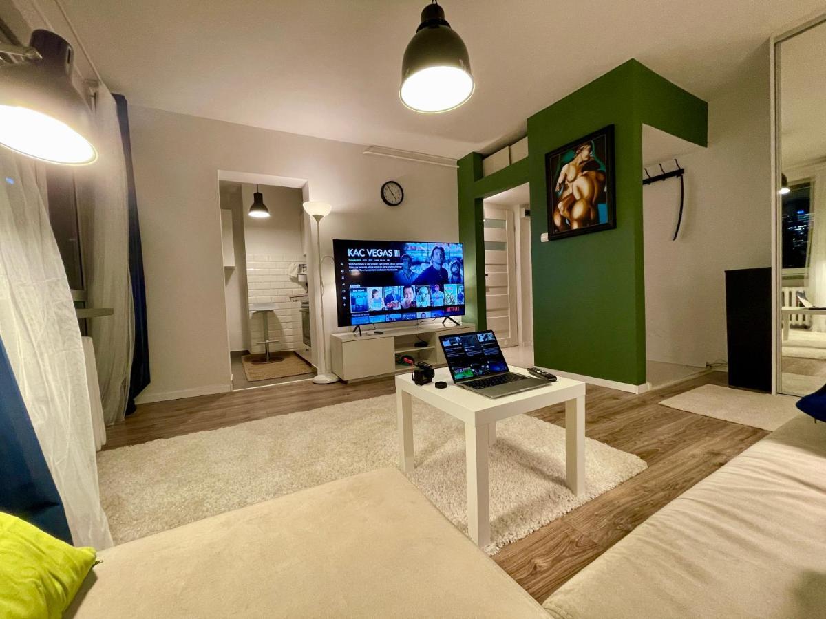 Metro Fast Wifi Tv'70 Netflix Hbo Appletv