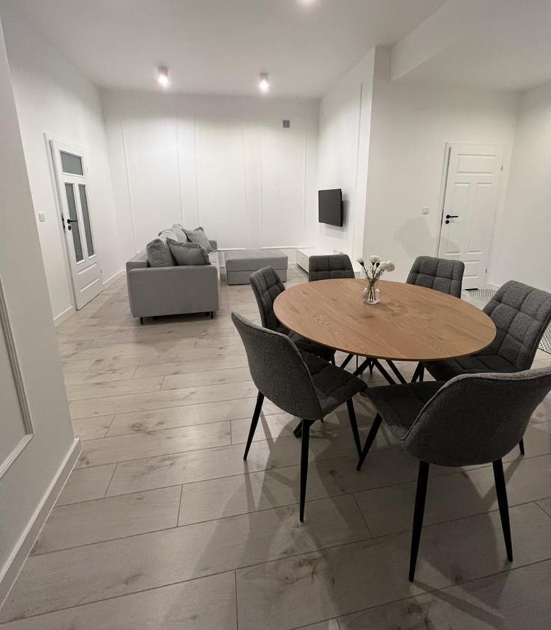Premium Old Town Apartment