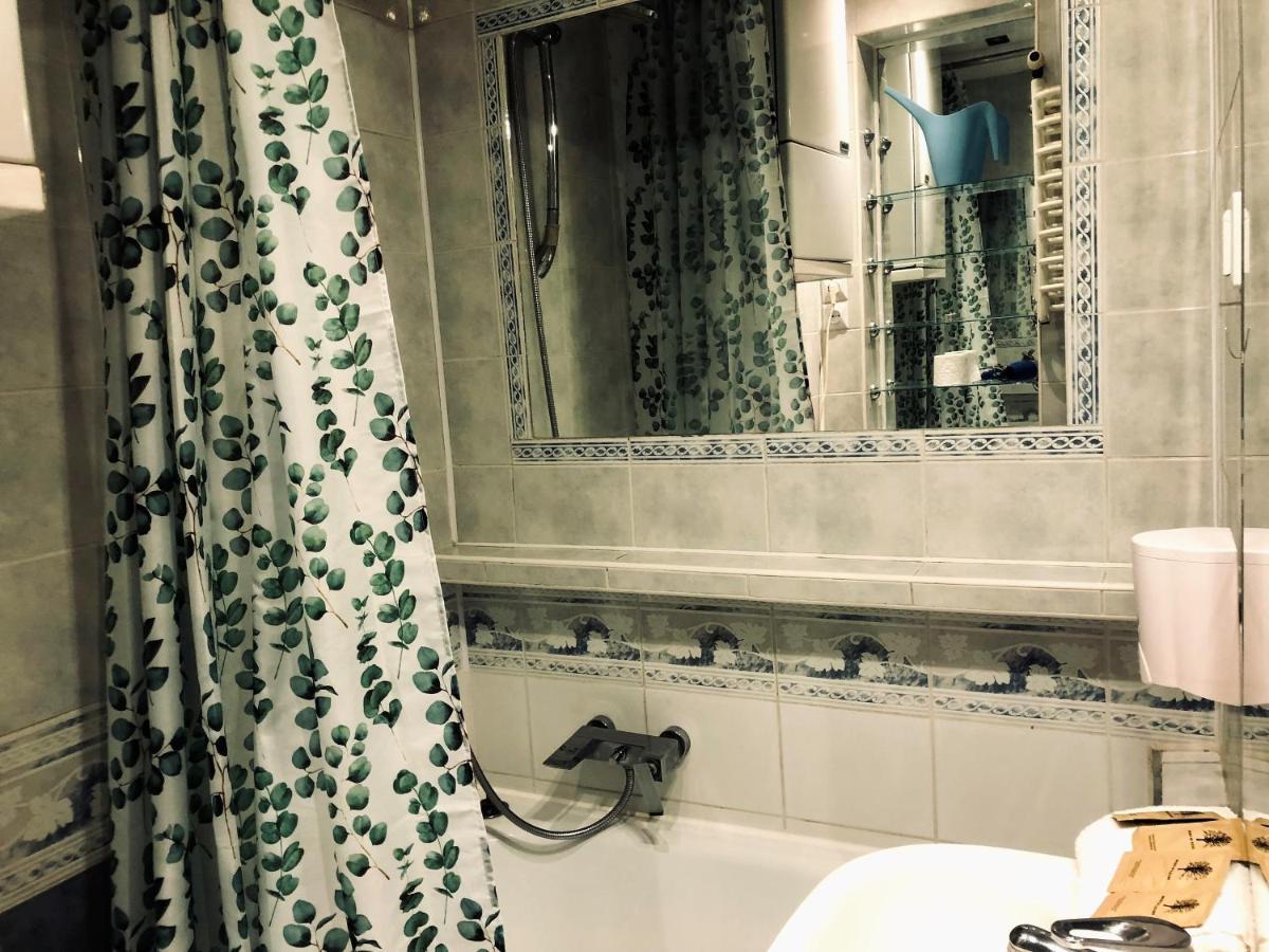 Prudentia Anin Economy Apartament *