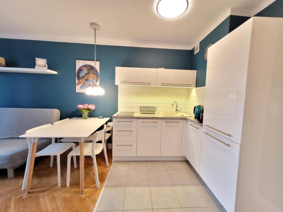 Apartment My Beloved Warsaw-metro Rondo Onz *