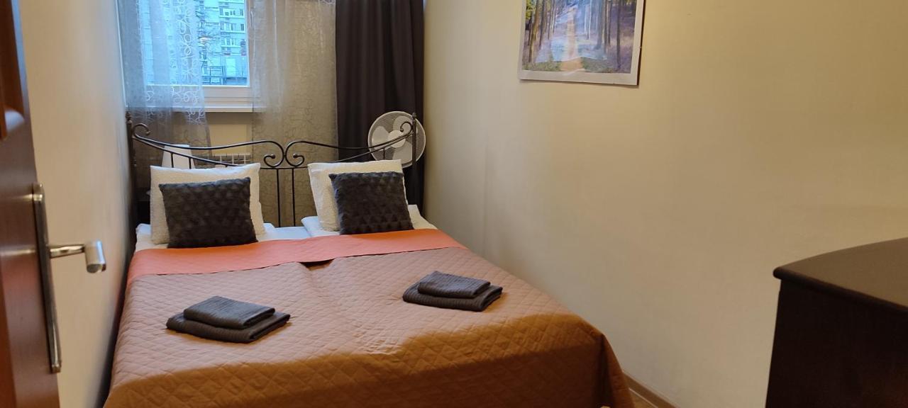 Apartment Centrum - Metro Rondo Onz Warsaw