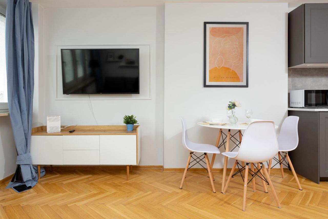 Old Town By Renters Apartment Warsaw