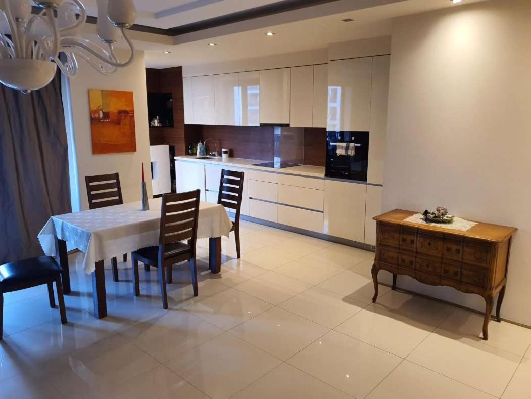 Nowoczesny Apartament 85m2 Muranow, - Srodmiescie *