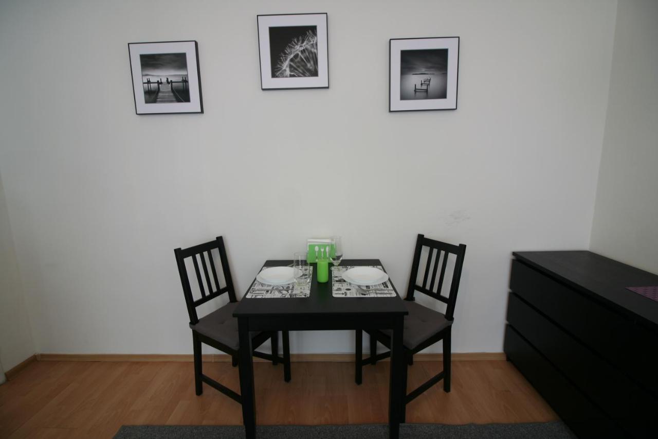Zelazna & Zlota Apartment Warsaw