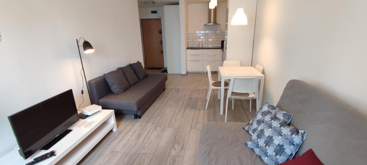 Apartment Centrum - Metro Rondo Onz