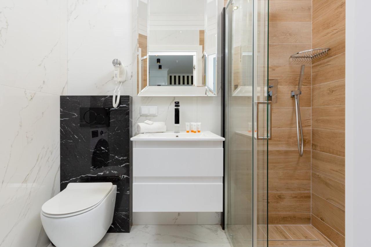 Mennica - Center By Renters Aparthotel Warsaw