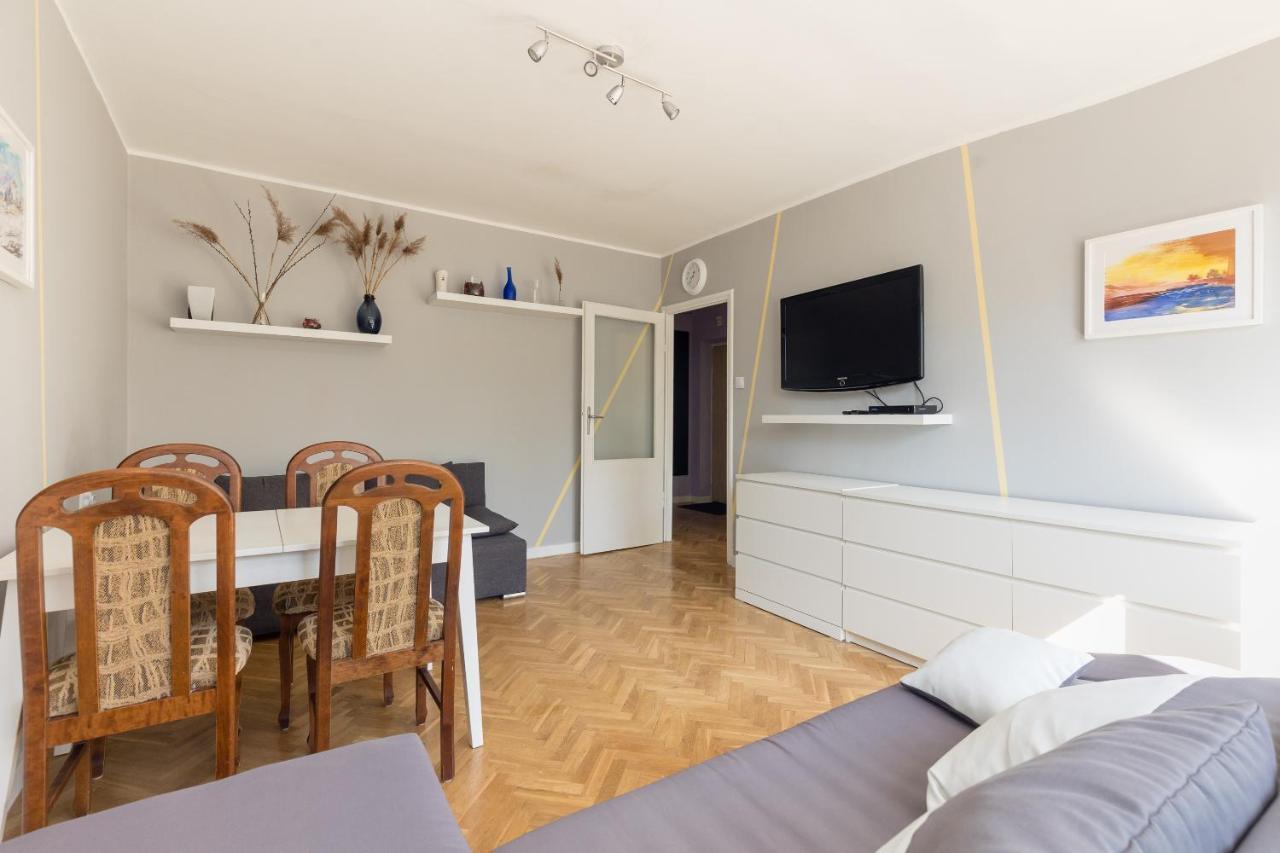 Krasinski Garden 2-bedroom Apartment Warschau