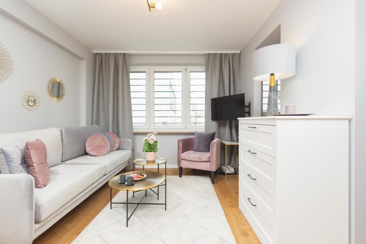 Center Near The Vistula By Renters * Warszawa