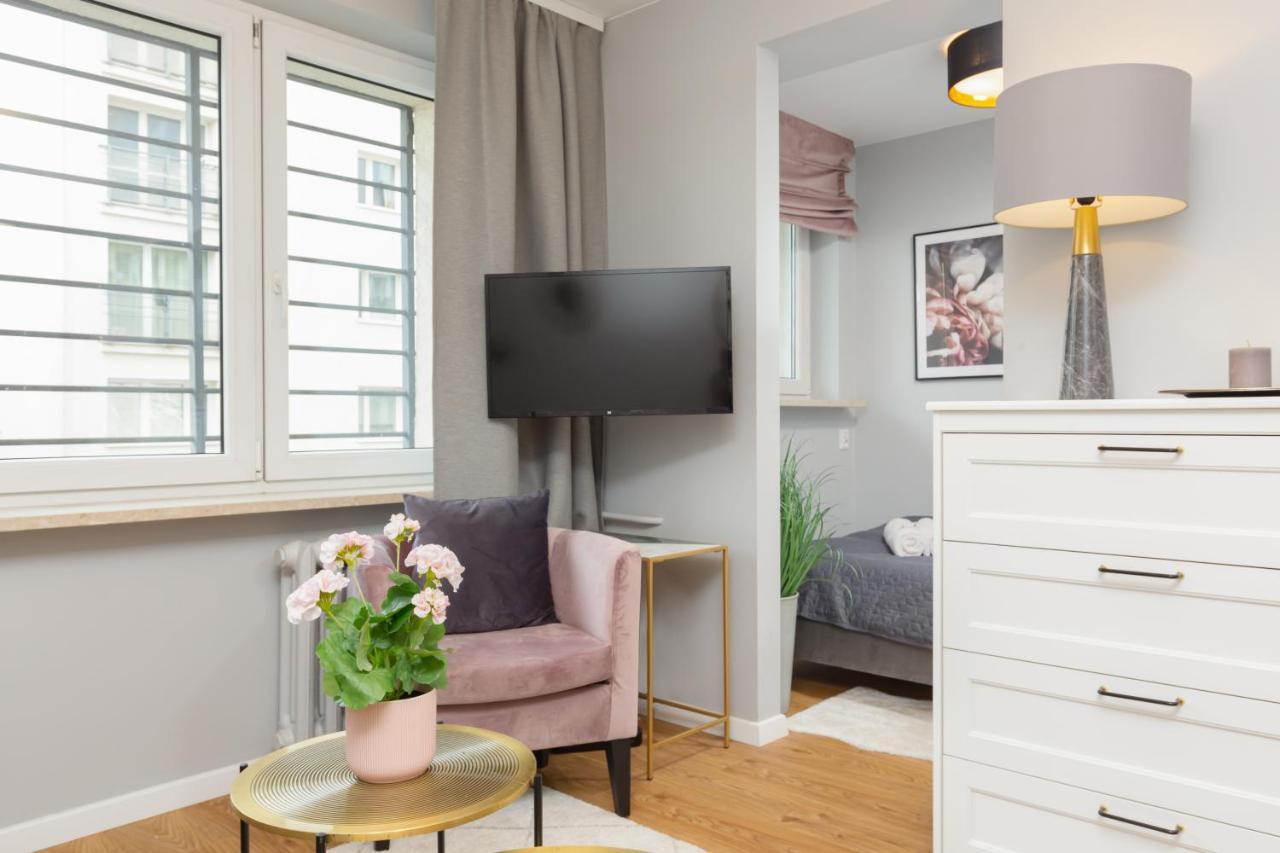 Center Near The Vistula By Renters Apartament