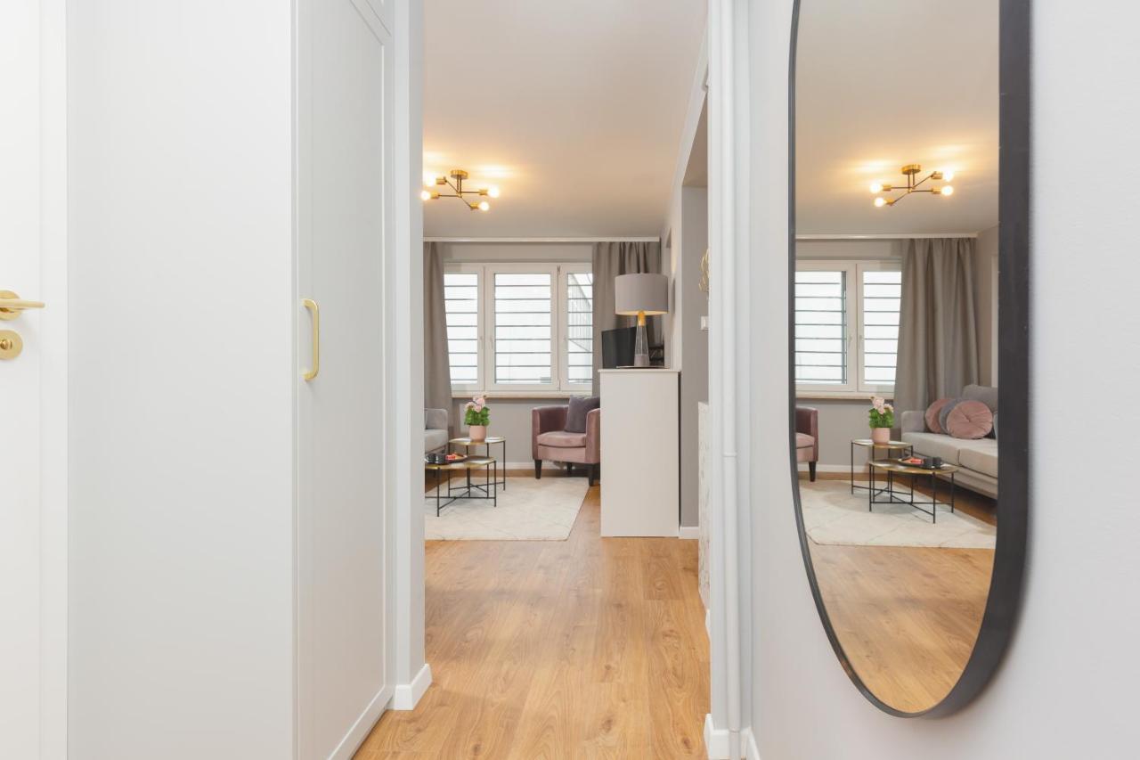 Apartament Center Near The Vistula By Renters Warszawa