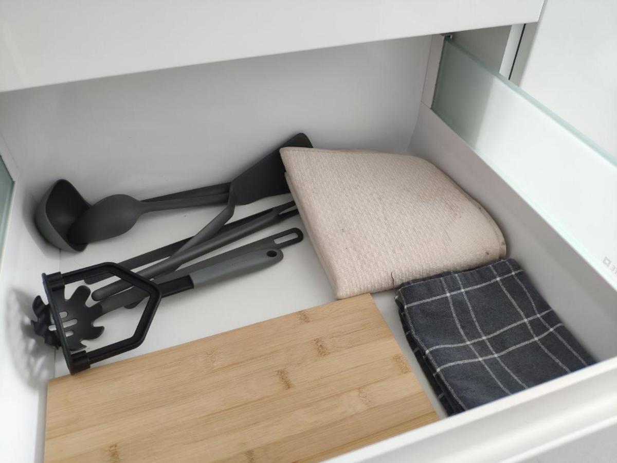 Aleje Jerozolimskie Apartment
