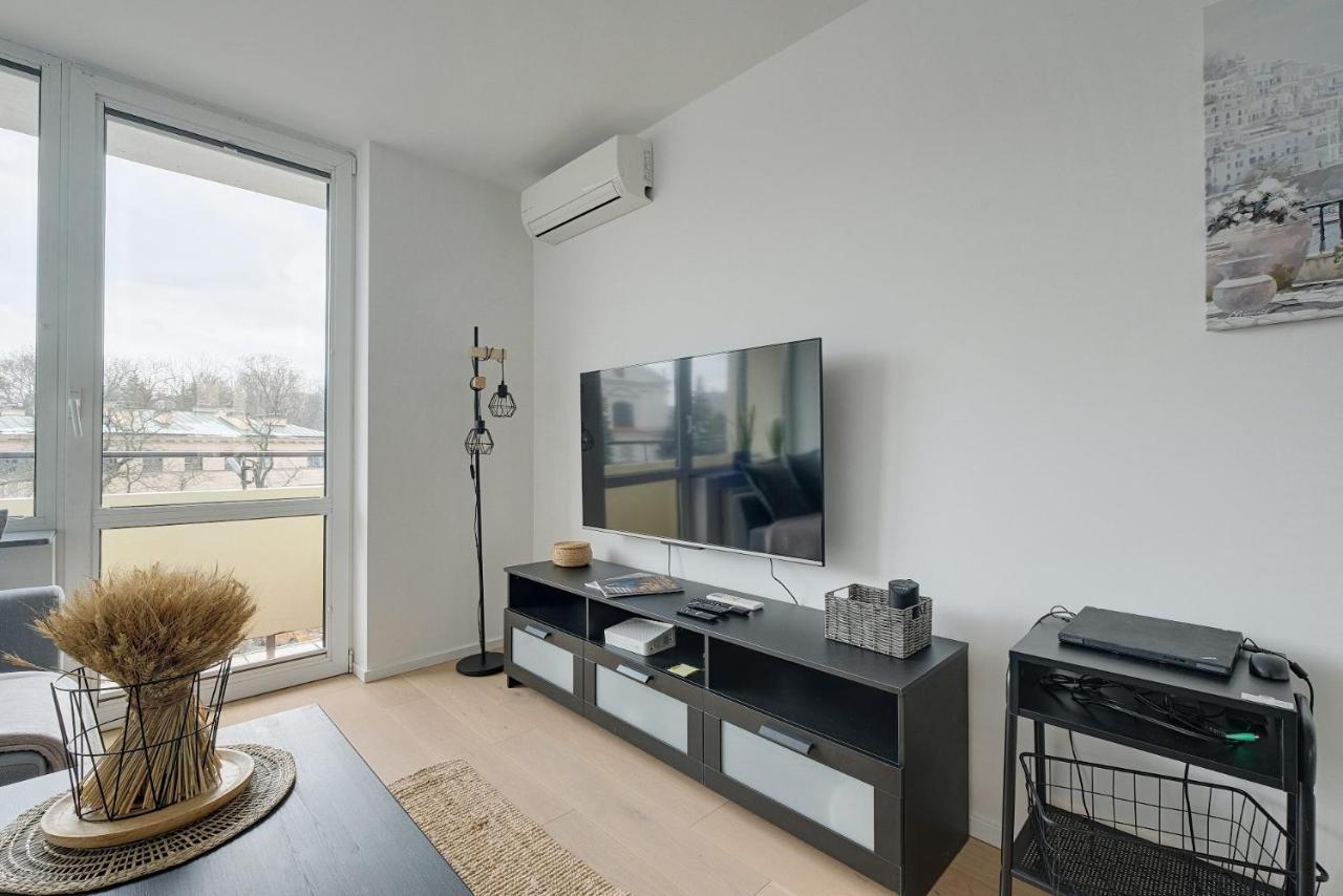 Luxurious 3br Center Warsaw