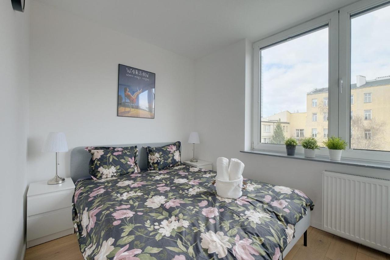 Luxurious 3br Center *