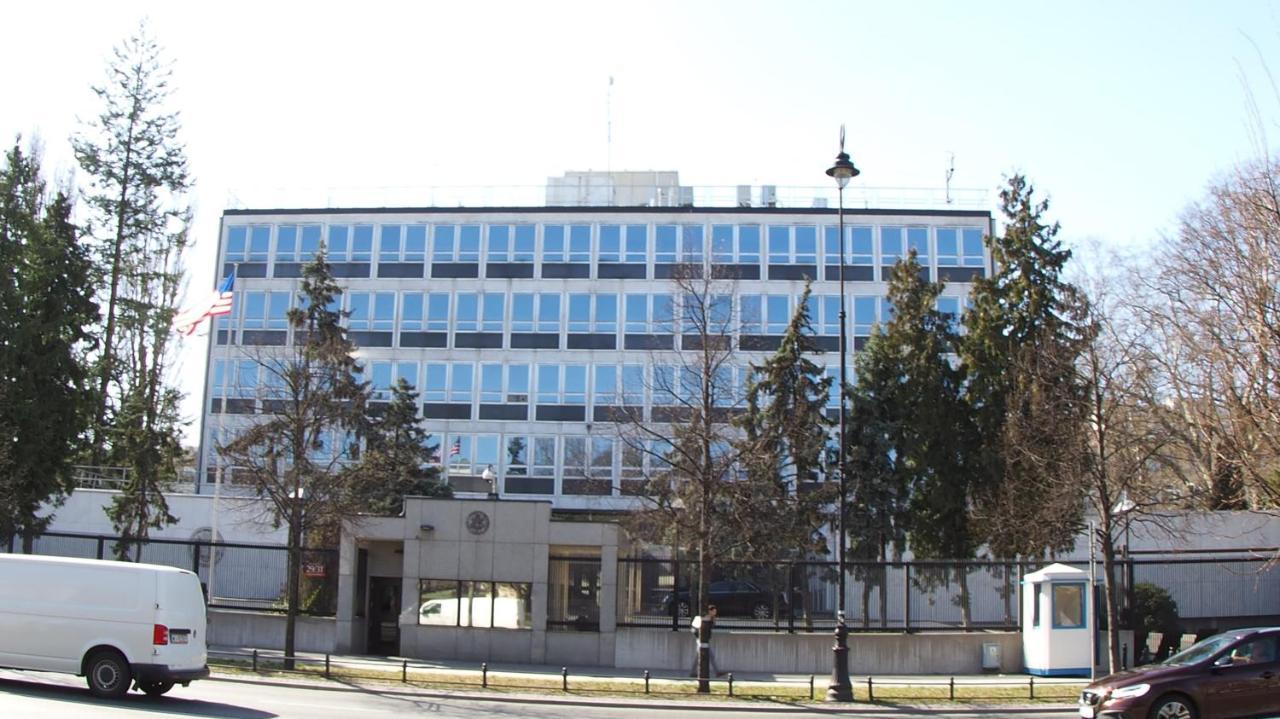 Ambassador Apartamento *