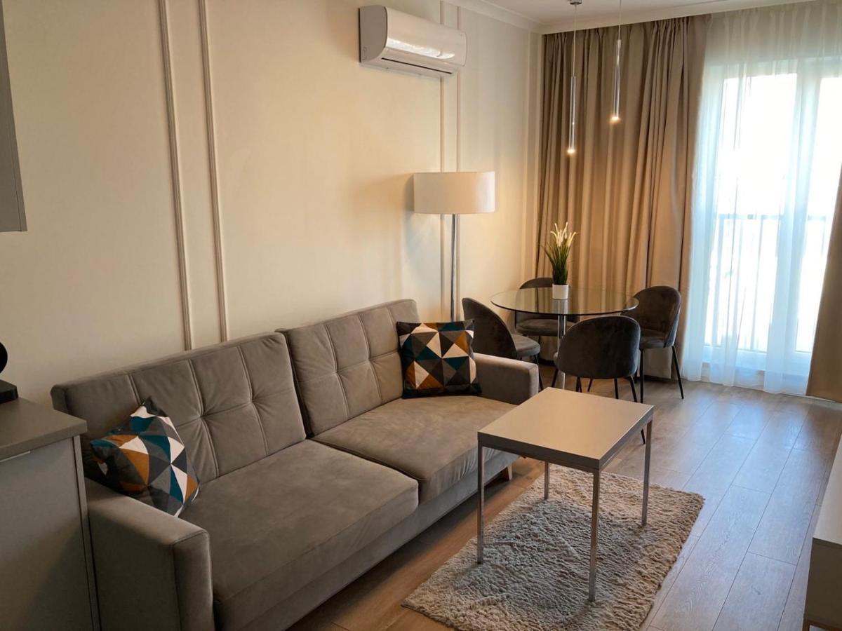 ...love Wola... Apartamento