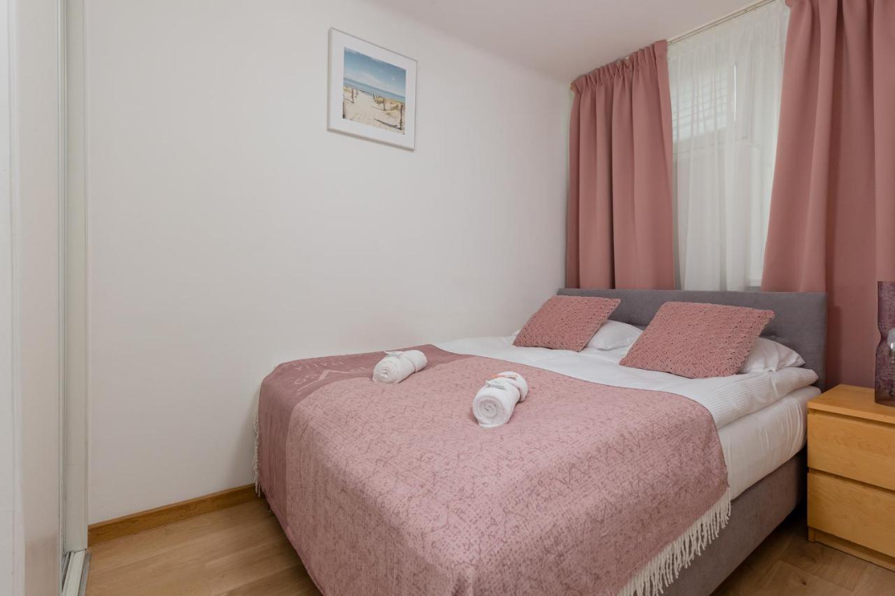 View Marszałkowska By Renters * Warszawa