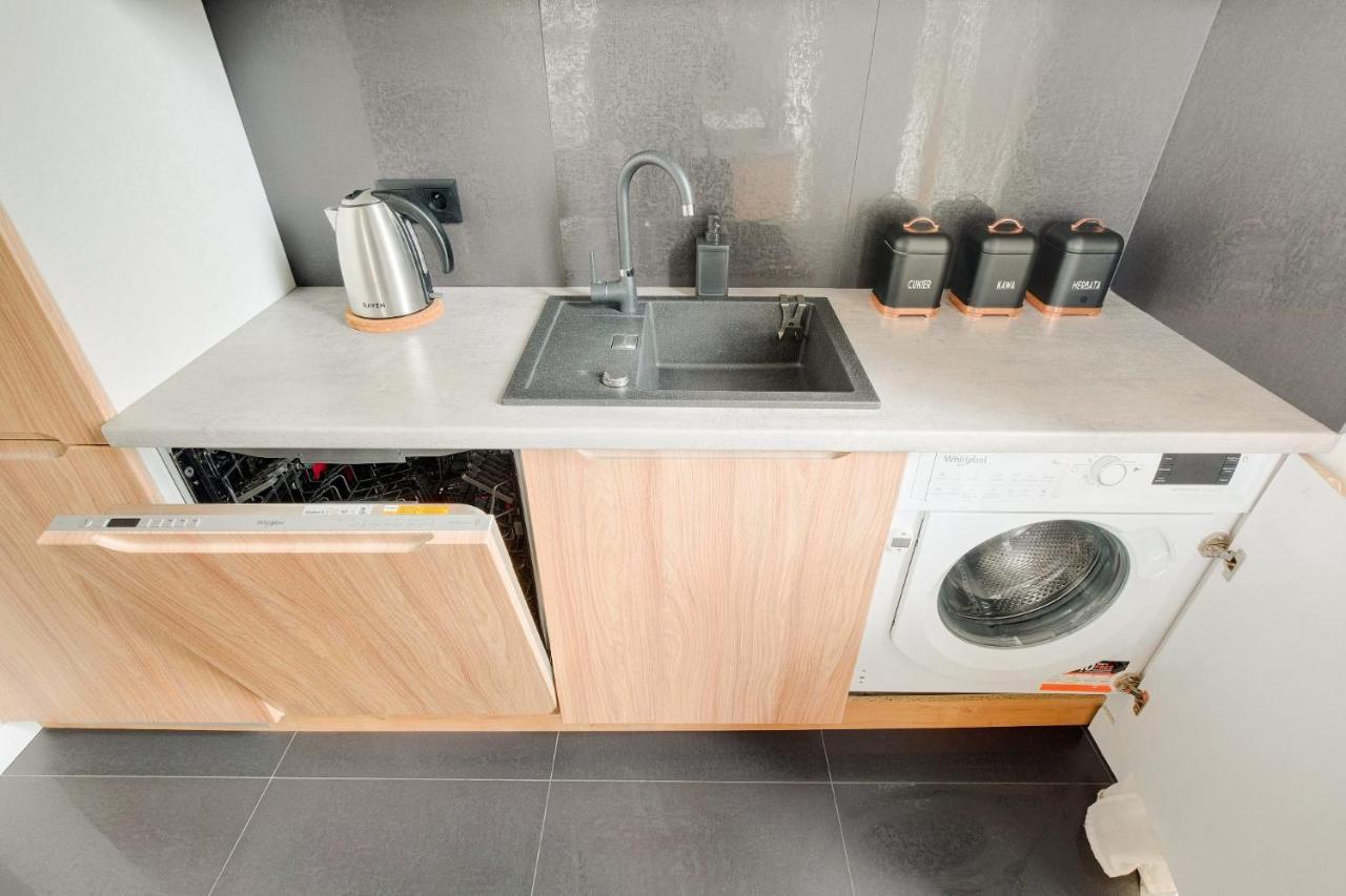Apartament Patriotów 303 *
