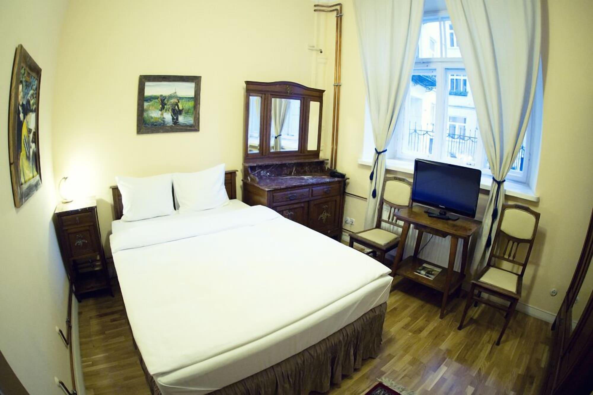 Chopin Boutique Aparthotel