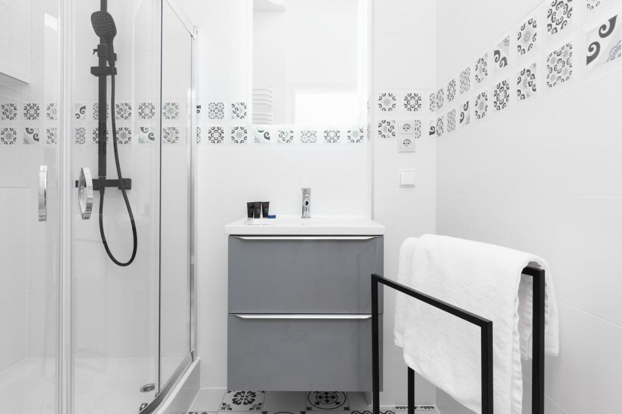 Apartment Mokotow Odolanska By Renters Warsaw