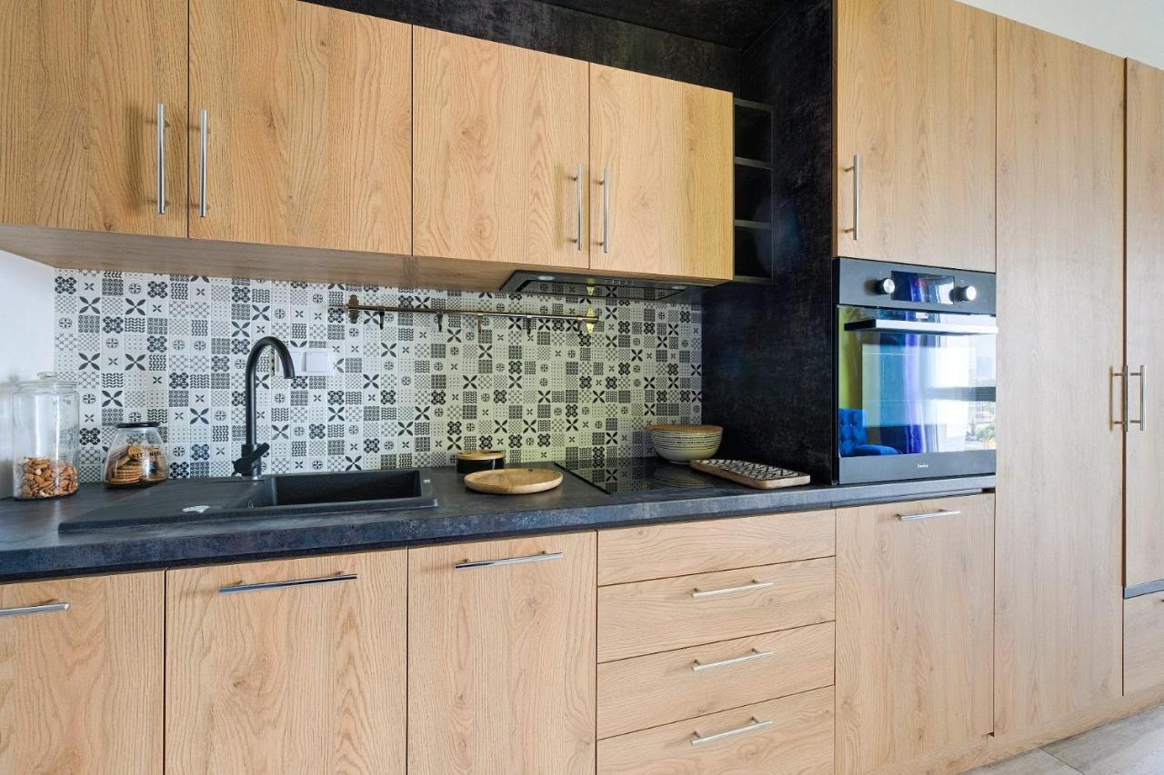 Stylish 2 Targowa 10, National Stadium